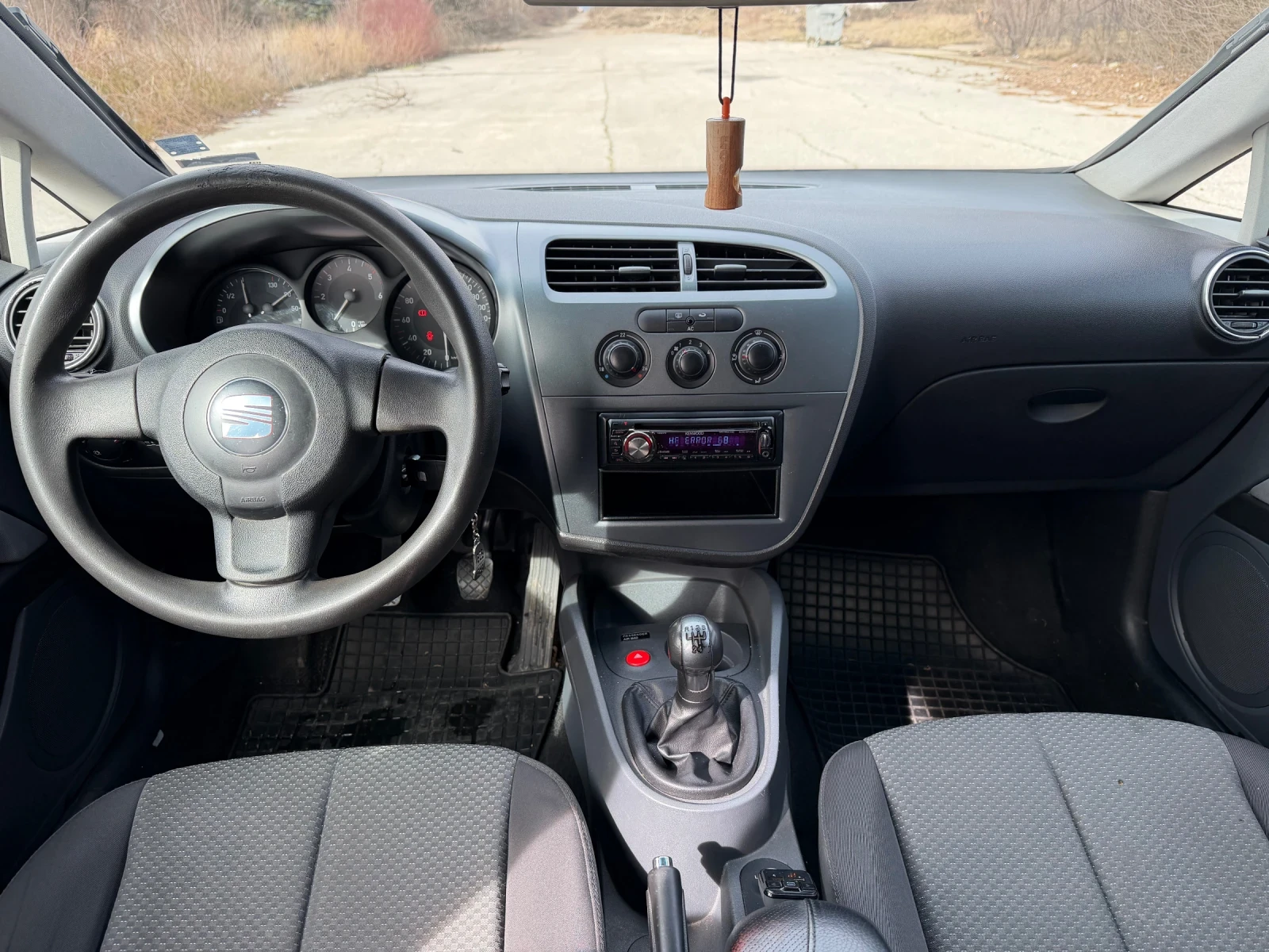 Seat Leon  - изображение 6