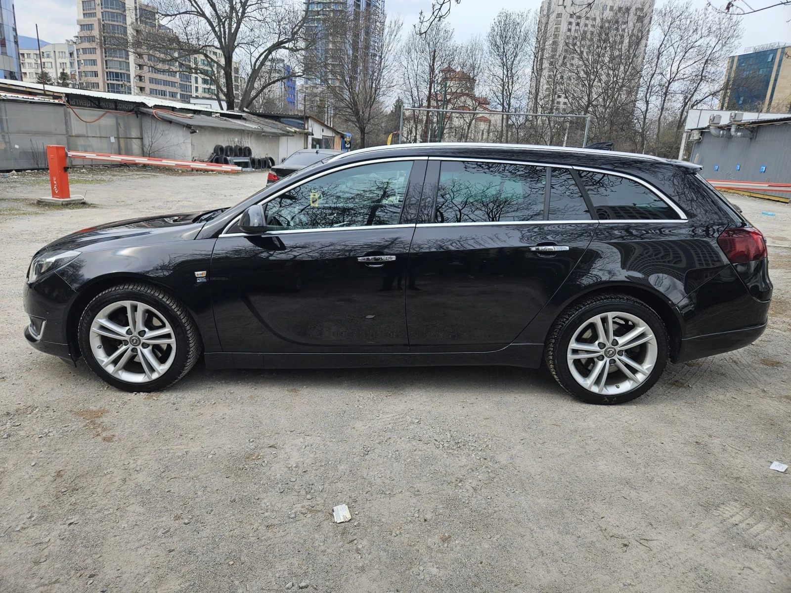 Opel Insignia Opc line, снимка 5 - Автомобили и джипове - 53926623