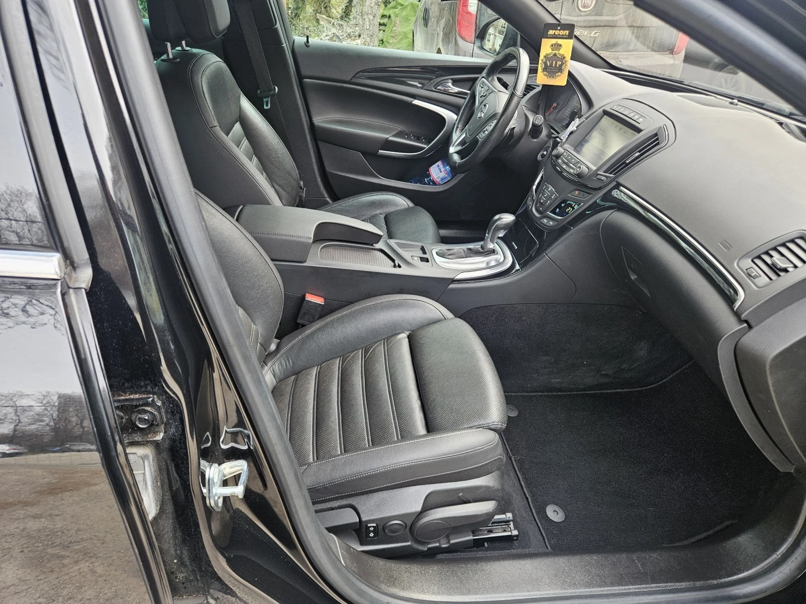 Opel Insignia Opc line, снимка 13 - Автомобили и джипове - 53926623