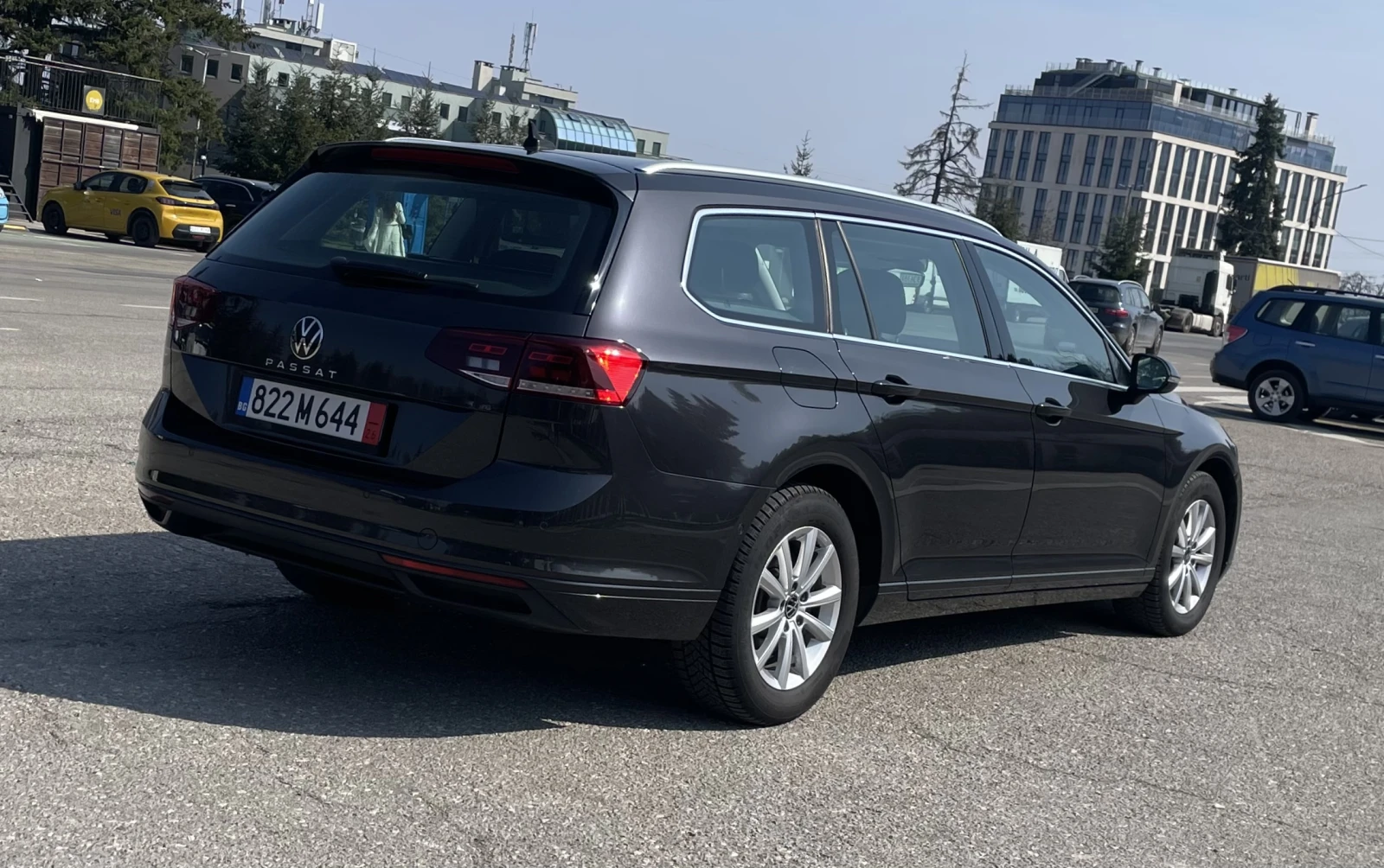 VW Passat 2.0 TDI* 150 PS* LED* ACC* PDC* NAVI* CAMERA, снимка 5 - Автомобили и джипове - 54008879