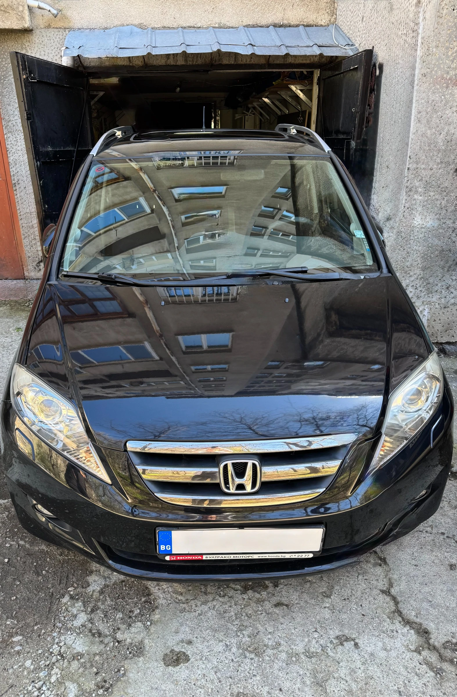 Honda Fr-v 1.8 i-VTEC, снимка 2 - Автомобили и джипове - 54141444