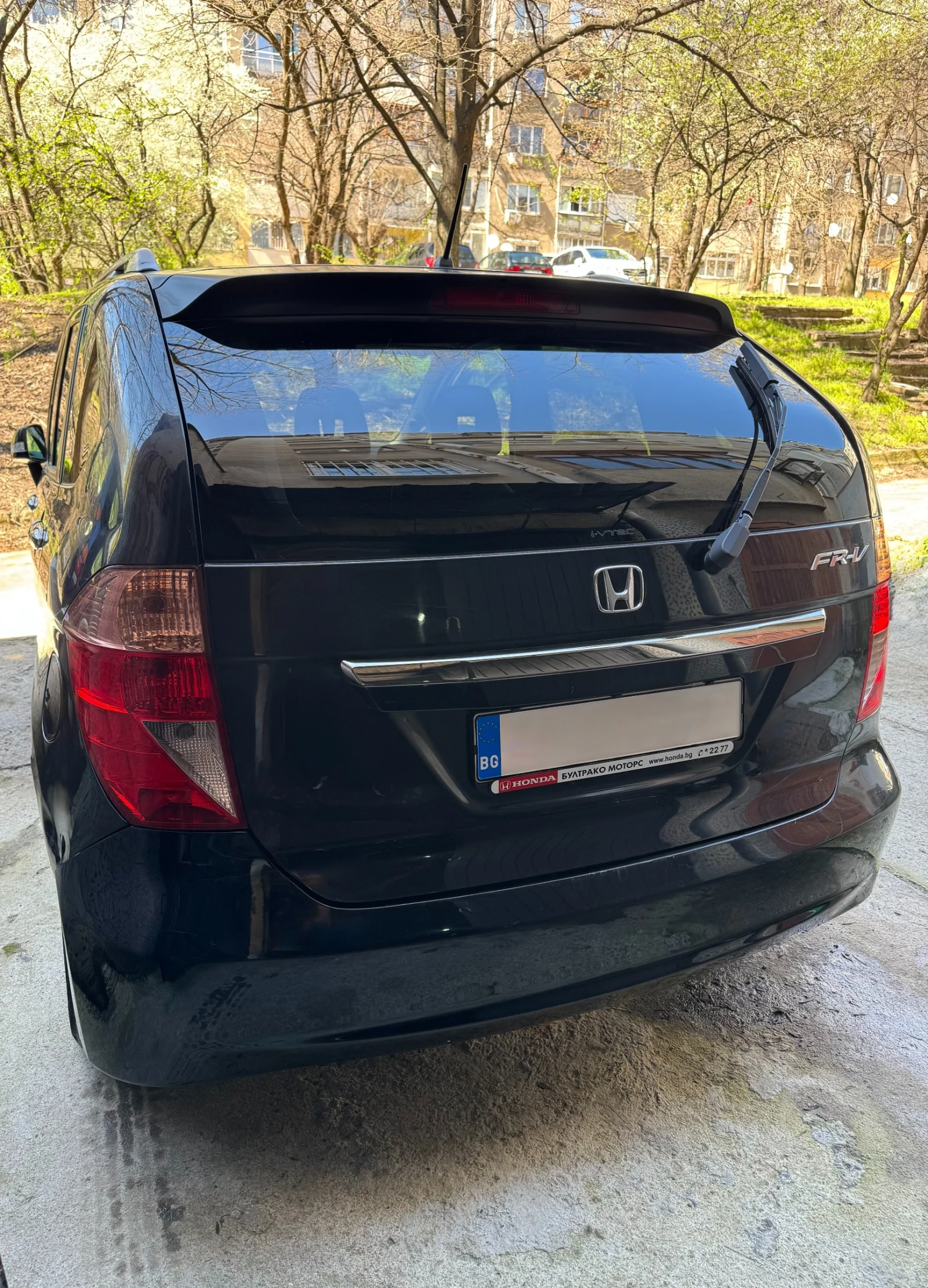 Honda Fr-v 1.8 i-VTEC, снимка 5 - Автомобили и джипове - 54141444
