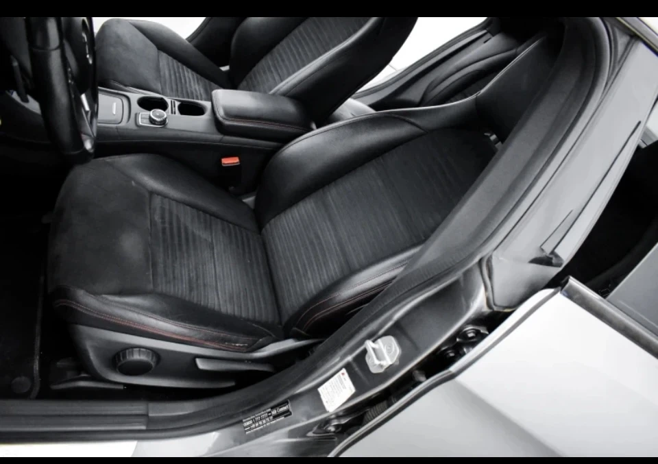 Mercedes-Benz CLA 200, снимка 15 - Автомобили и джипове - 54838539