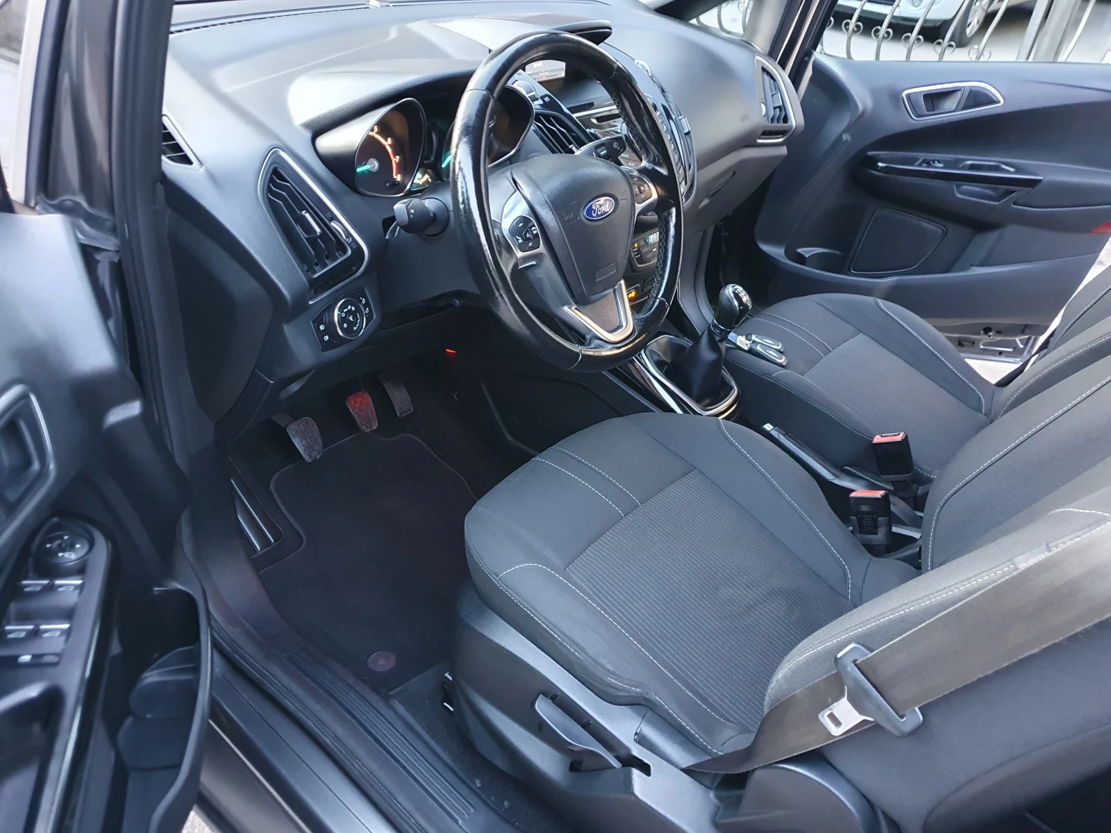 Ford B-Max 1.4i 90k.s. ���/������ | Mobile.bg � ����������� 11