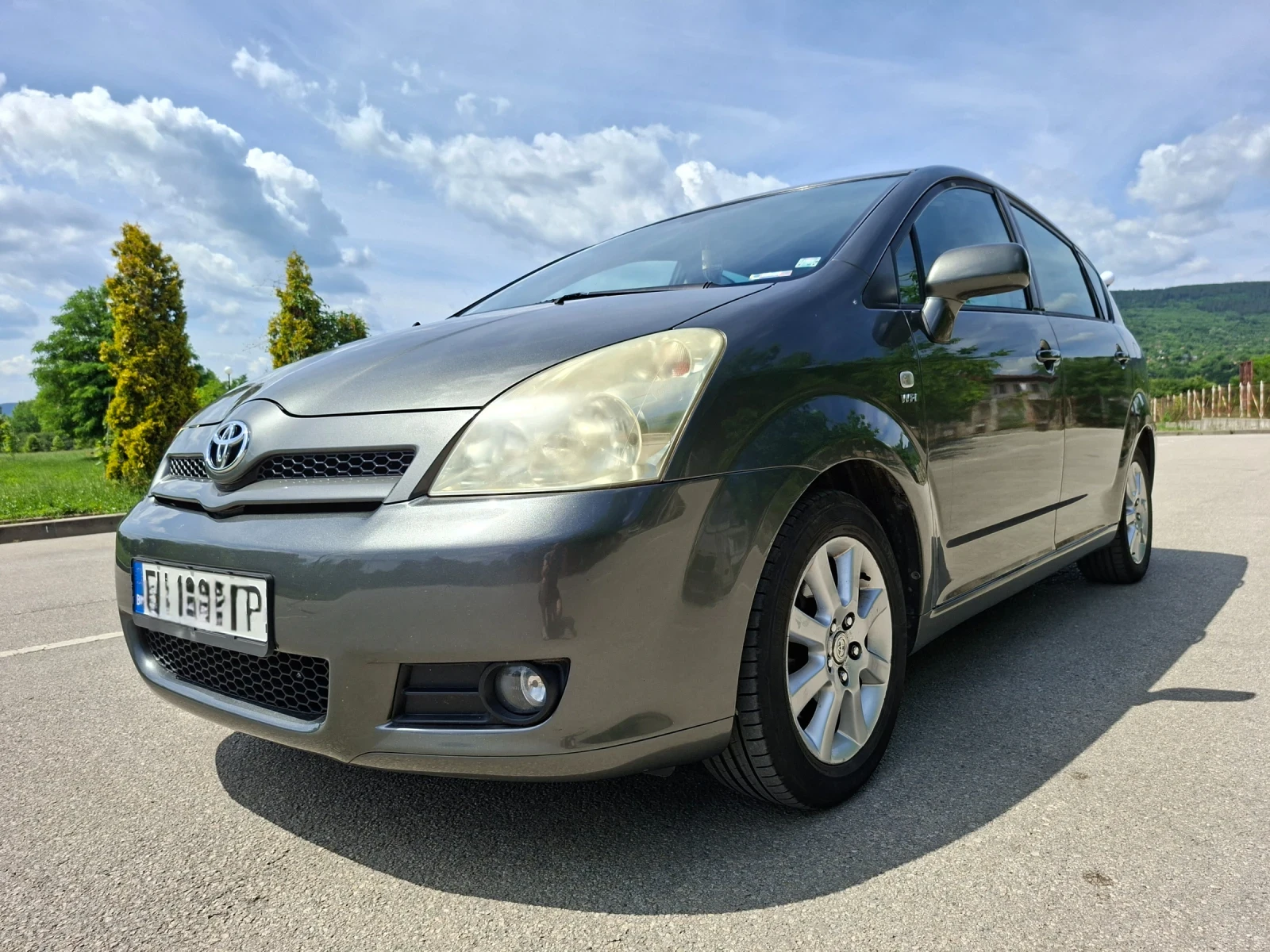 Toyota Corolla verso 1.8 VVT-I LPG, снимка 2 - Автомобили и джипове - 54980497
