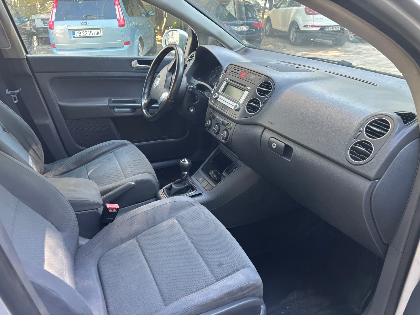 VW Golf Plus 2.0 TDI, снимка 7 - Автомобили и джипове - 55163933
