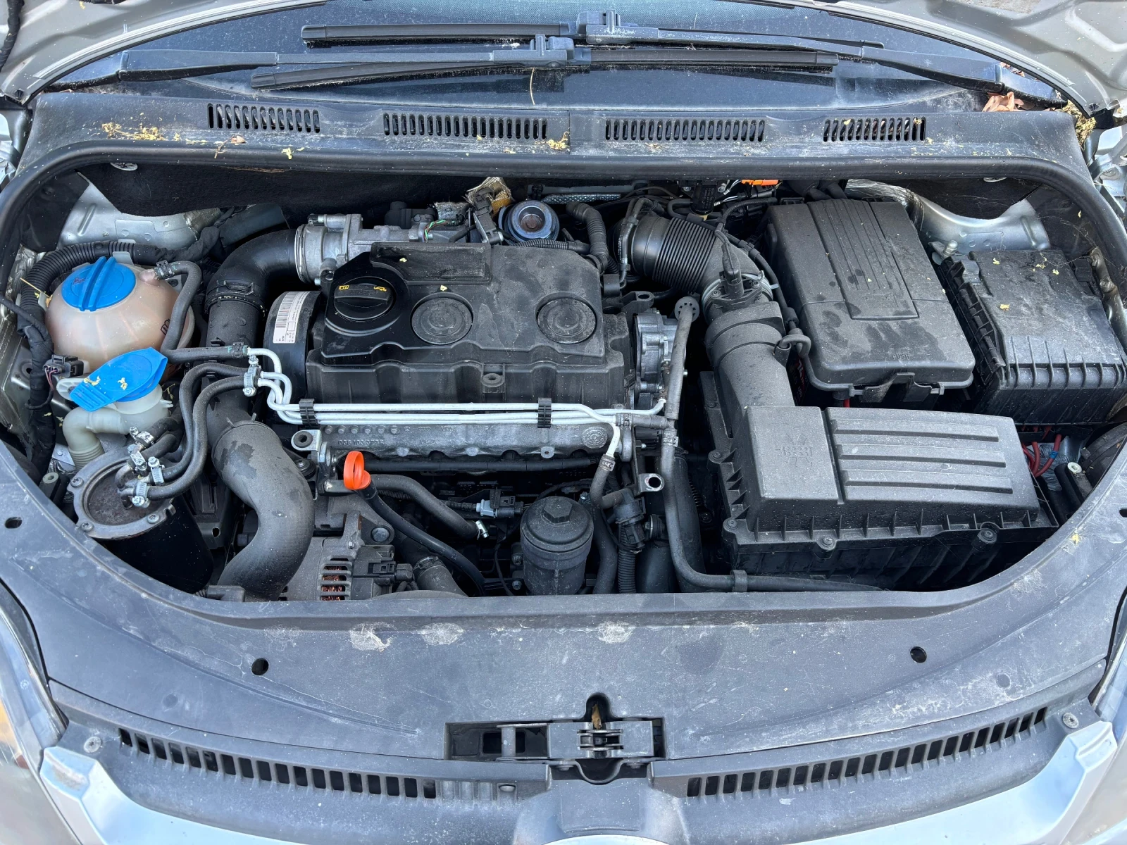 VW Golf Plus 2.0 TDI, снимка 14 - Автомобили и джипове - 55849579