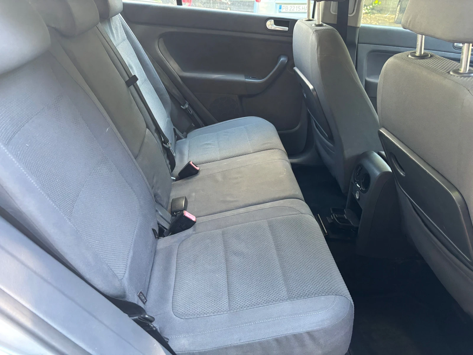 VW Golf Plus 2.0 TDI, снимка 8 - Автомобили и джипове - 55163933