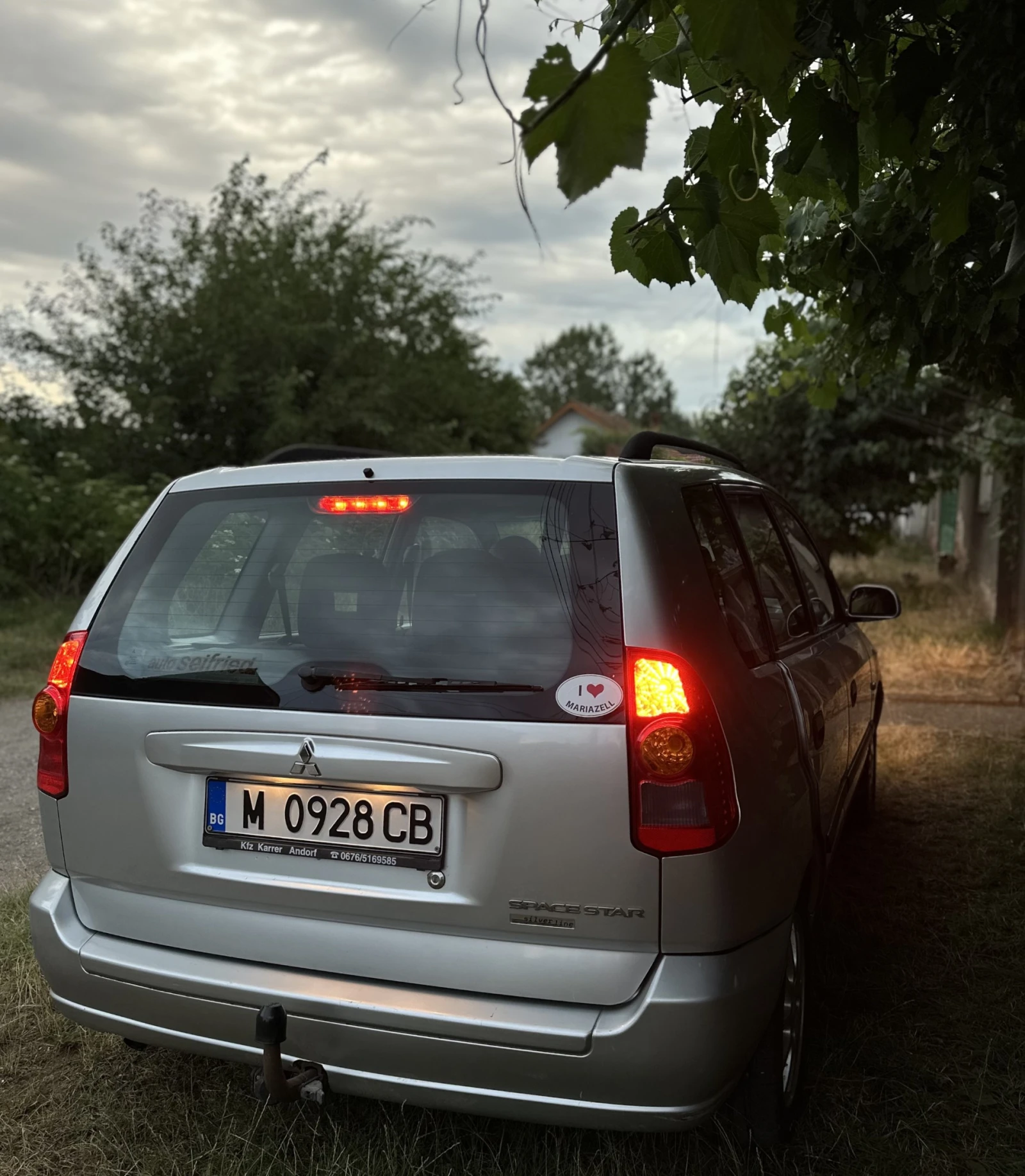 Mitsubishi Space star, снимка 3 - Автомобили и джипове - 55281165
