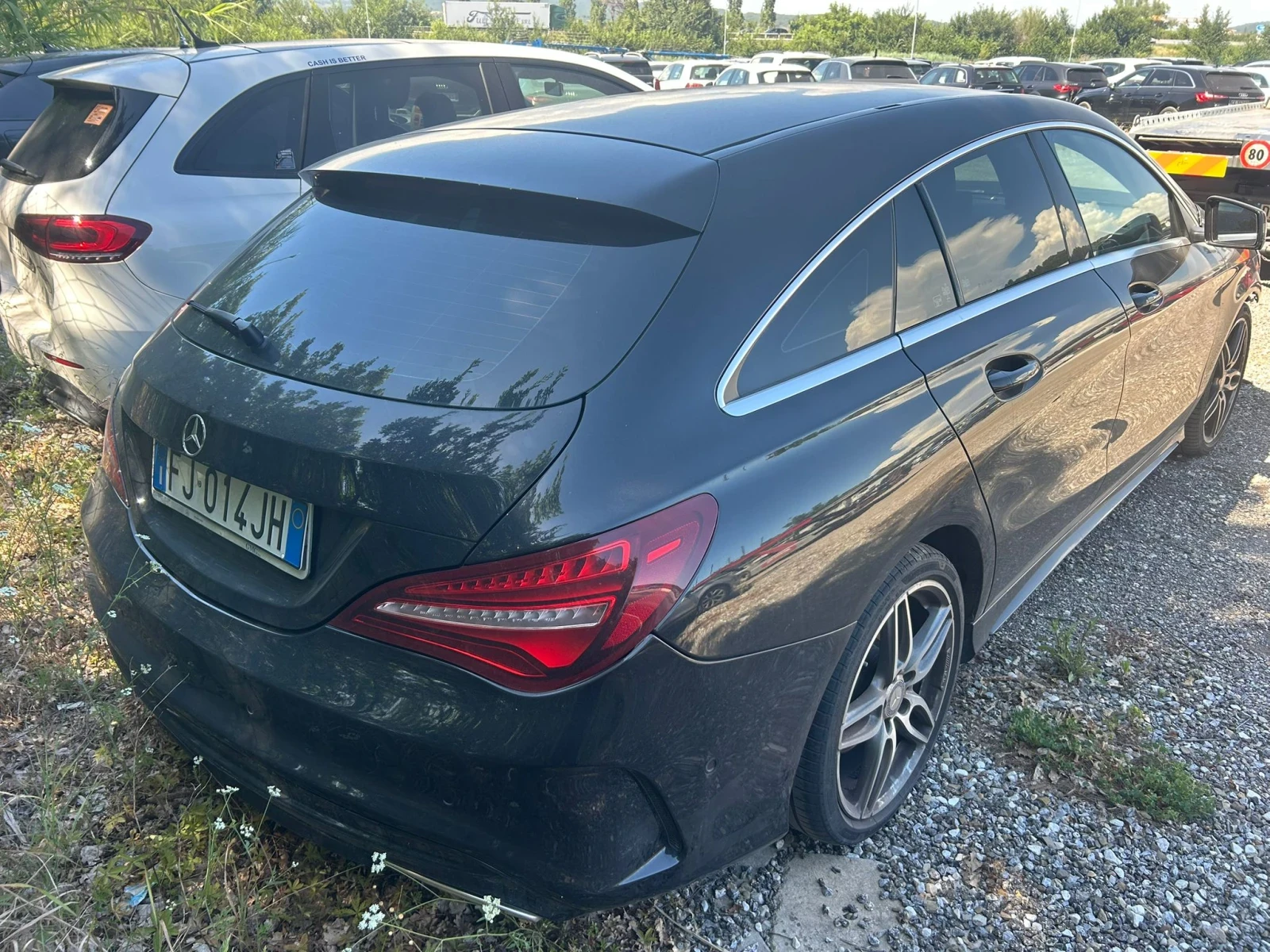Mercedes-Benz CLA 200 AMG, снимка 3 - Автомобили и джипове - 55544765