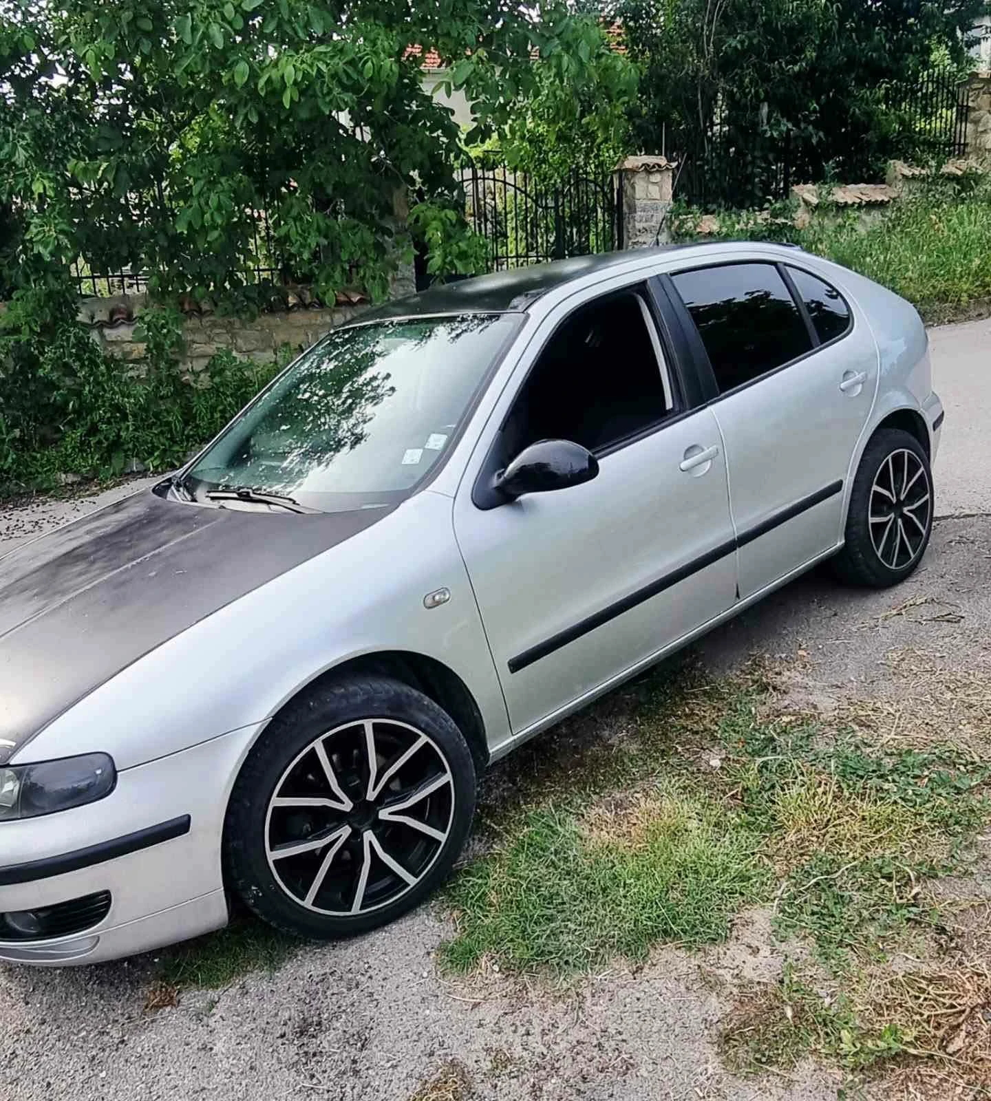 Seat Leon, снимка 5 - Автомобили и джипове - 55565737