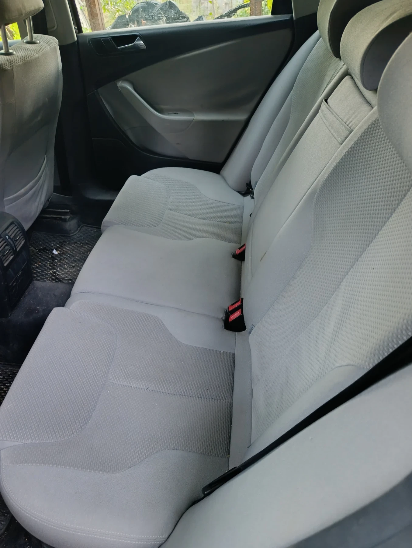 VW Passat, снимка 2 - Автомобили и джипове - 55891376