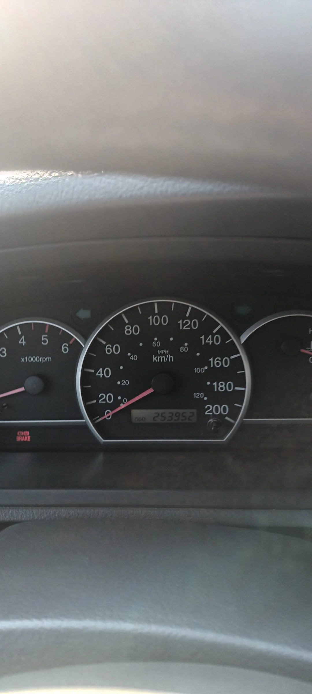 Kia Carens, снимка 8 - Автомобили и джипове - 56071149