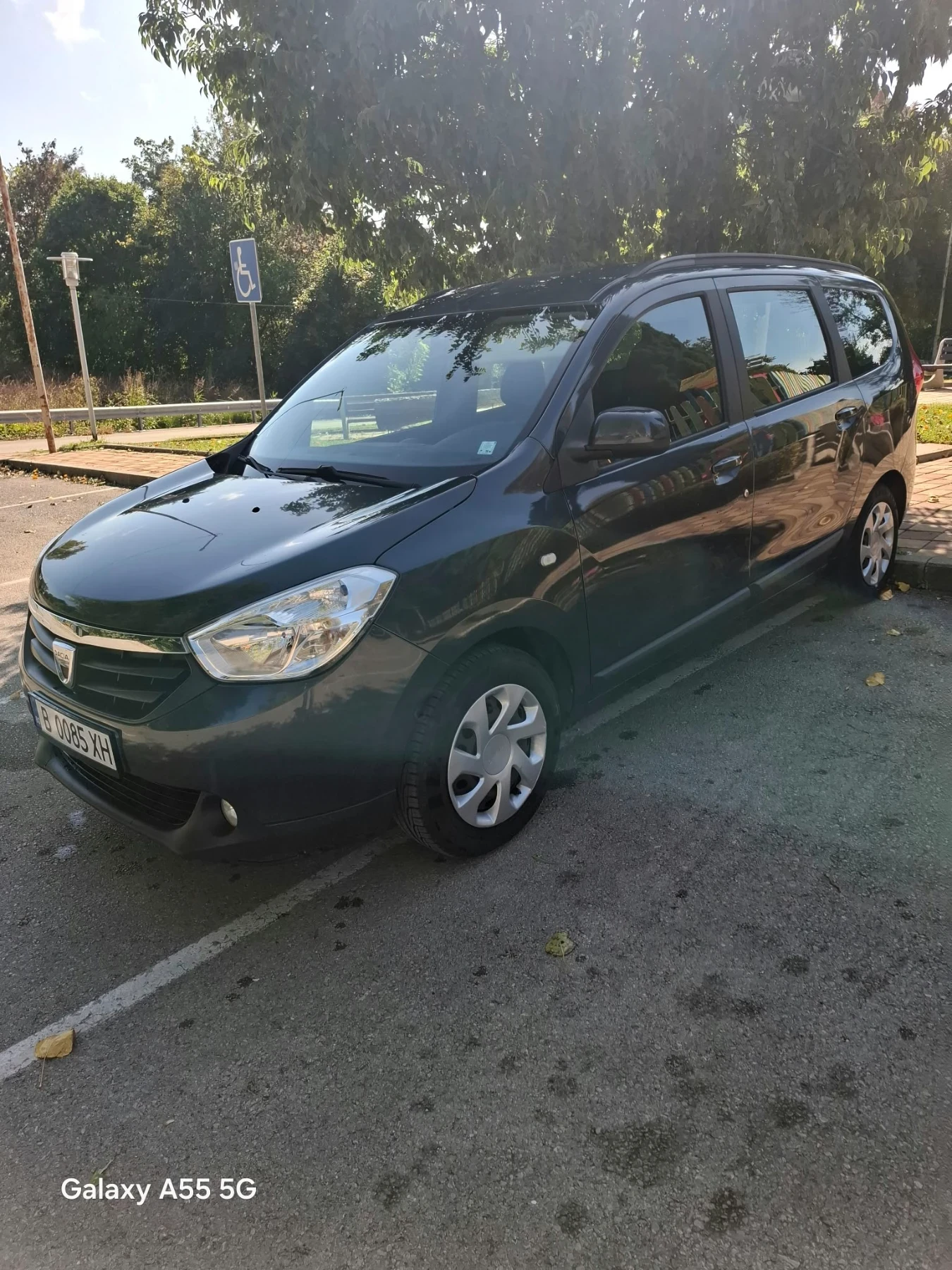 Dacia Lodgy 1.6 83h.p., снимка 3 - Автомобили и джипове - 56304822