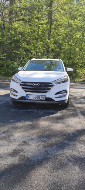 Hyundai Tucson  - [1] 