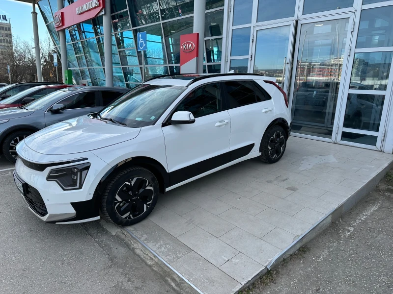 Kia Niro EV 150 KW 2WD Limited, снимка 4 - Автомобили и джипове - 48387412