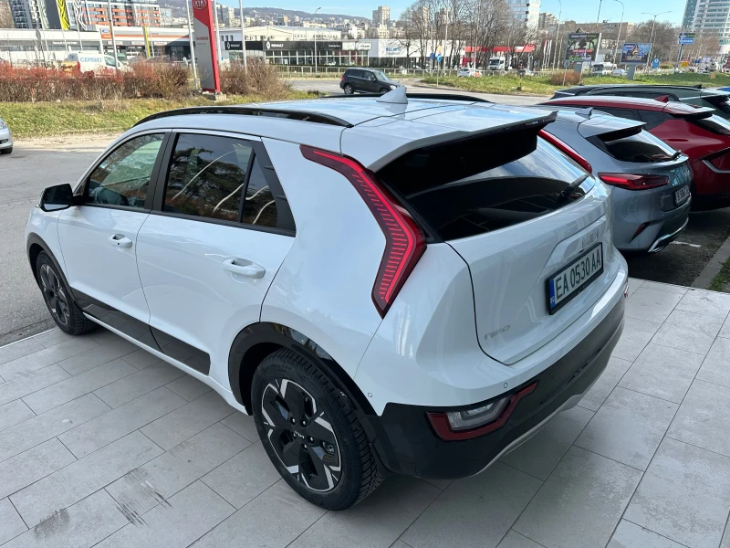 Kia Niro EV 150 KW 2WD Limited, снимка 5 - Автомобили и джипове - 48387412