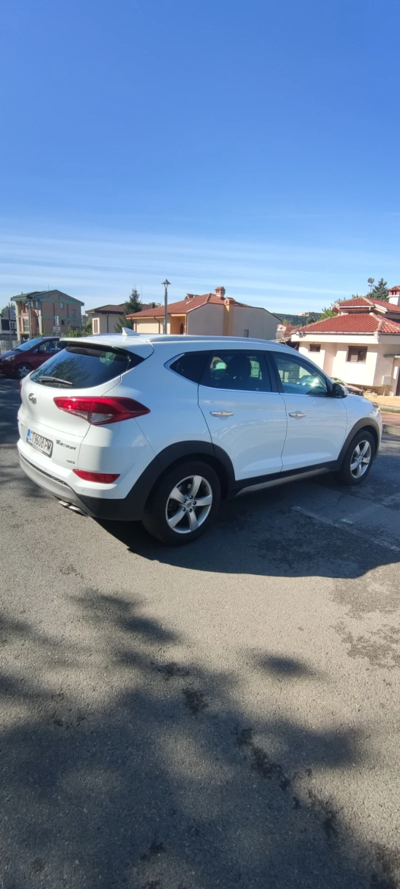 Hyundai Tucson, снимка 3 - Автомобили и джипове - 48415387