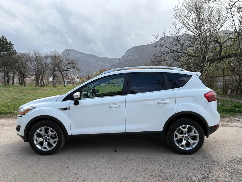 Ford Kuga 2.0TDCI 140 4x4 Italq keyless, снимка 5 - Автомобили и джипове - 49519330