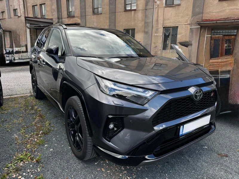 Toyota Rav4 2.5 HEV GR SPORT  4x4 | 360&#186;  | TOP НАЛИЧНА, снимка 4 - Автомобили и джипове - 52658273