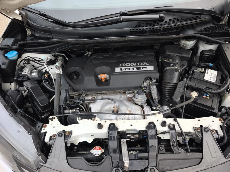 Honda Cr-v 2.2DTEC 4X4 EXCLUSIVE 83000KM NEW !!!, снимка 16 - Автомобили и джипове - 52641060