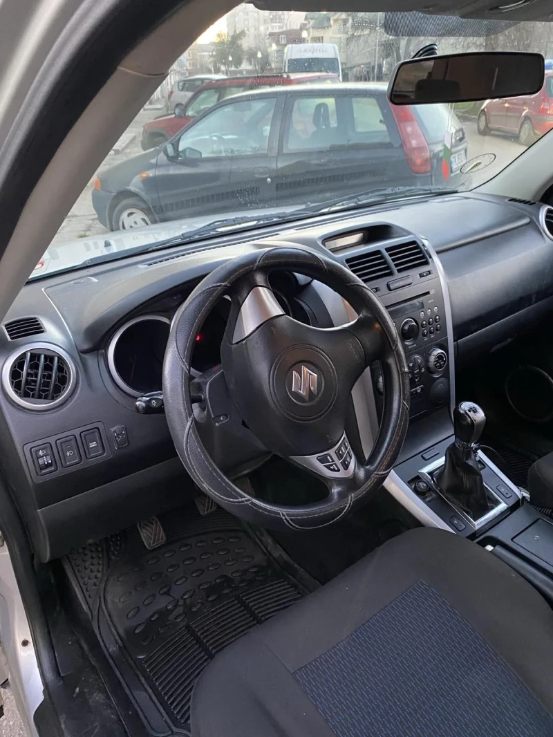 Suzuki Grand vitara, снимка 5 - Автомобили и джипове - 52943738
