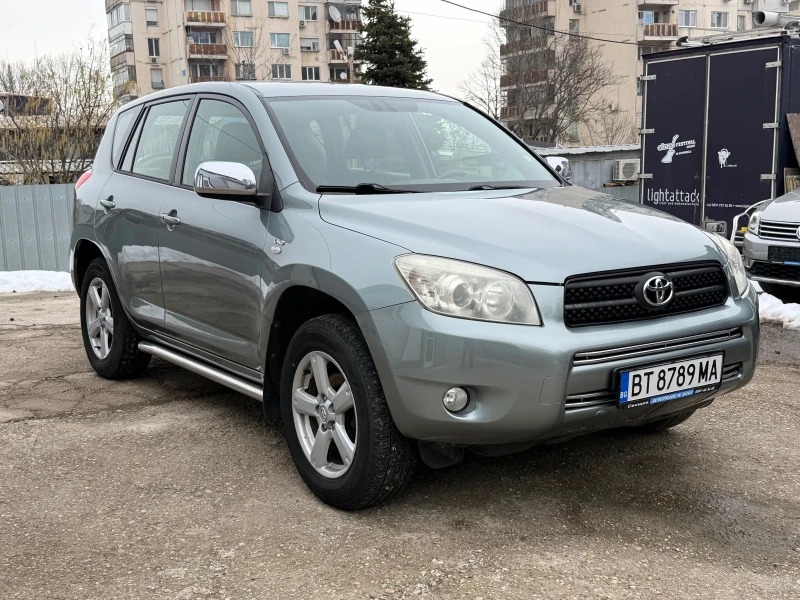 Toyota Rav4 2.2D4D* 4X4* KLIMA, снимка 3 - Автомобили и джипове - 53572143
