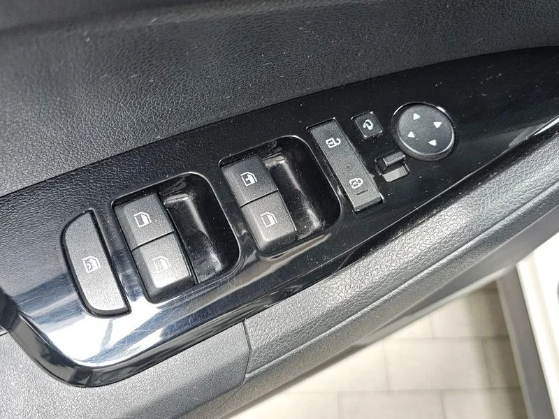 Kia Sportage G4FP, снимка 15 - Автомобили и джипове - 56210700