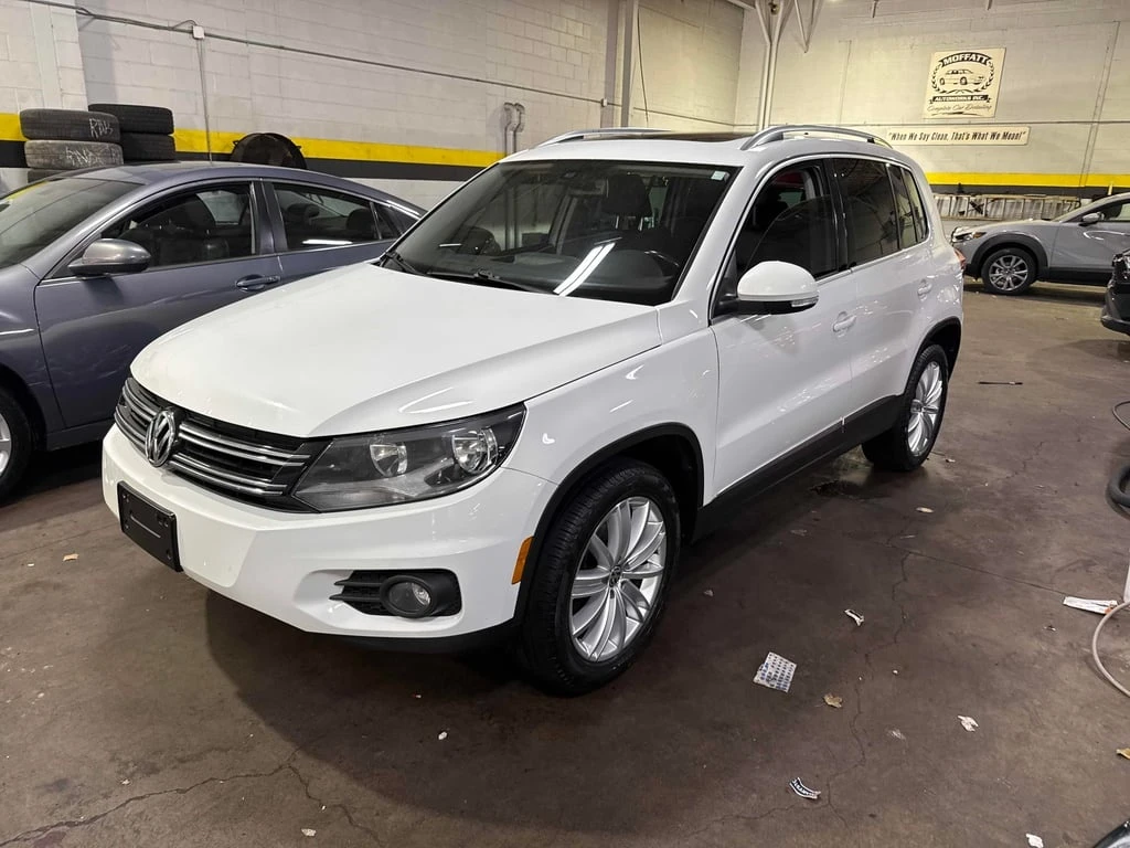 VW Tiguan * Comfortline * CARFAX * БЕЗ ПЪРВОНАЧАЛНА ВНОСКА, снимка 1