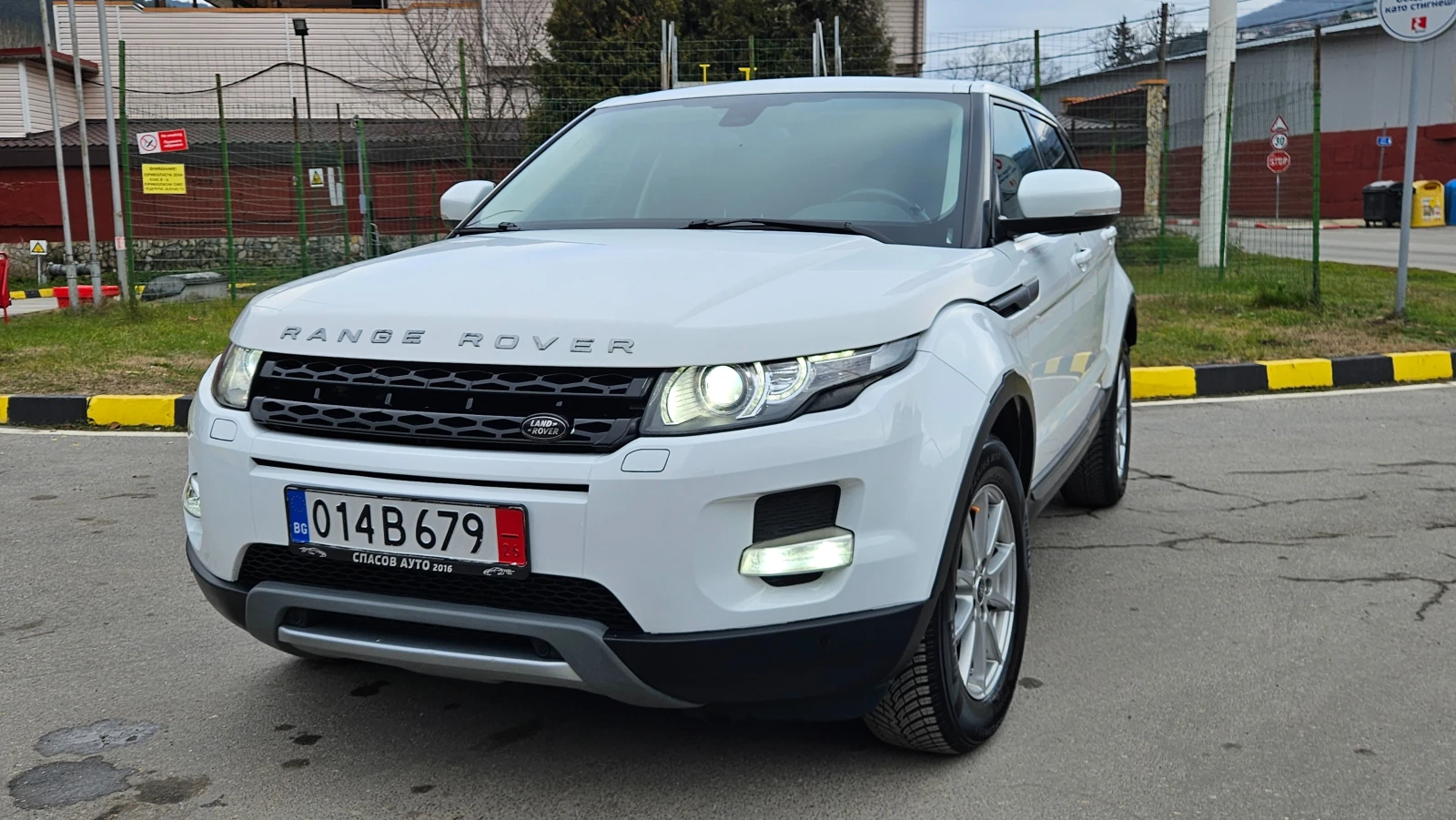 Land Rover Range Rover Evoque 2.2 AVTOMAT/KOJA/4X4/UNIKAT, снимка 1