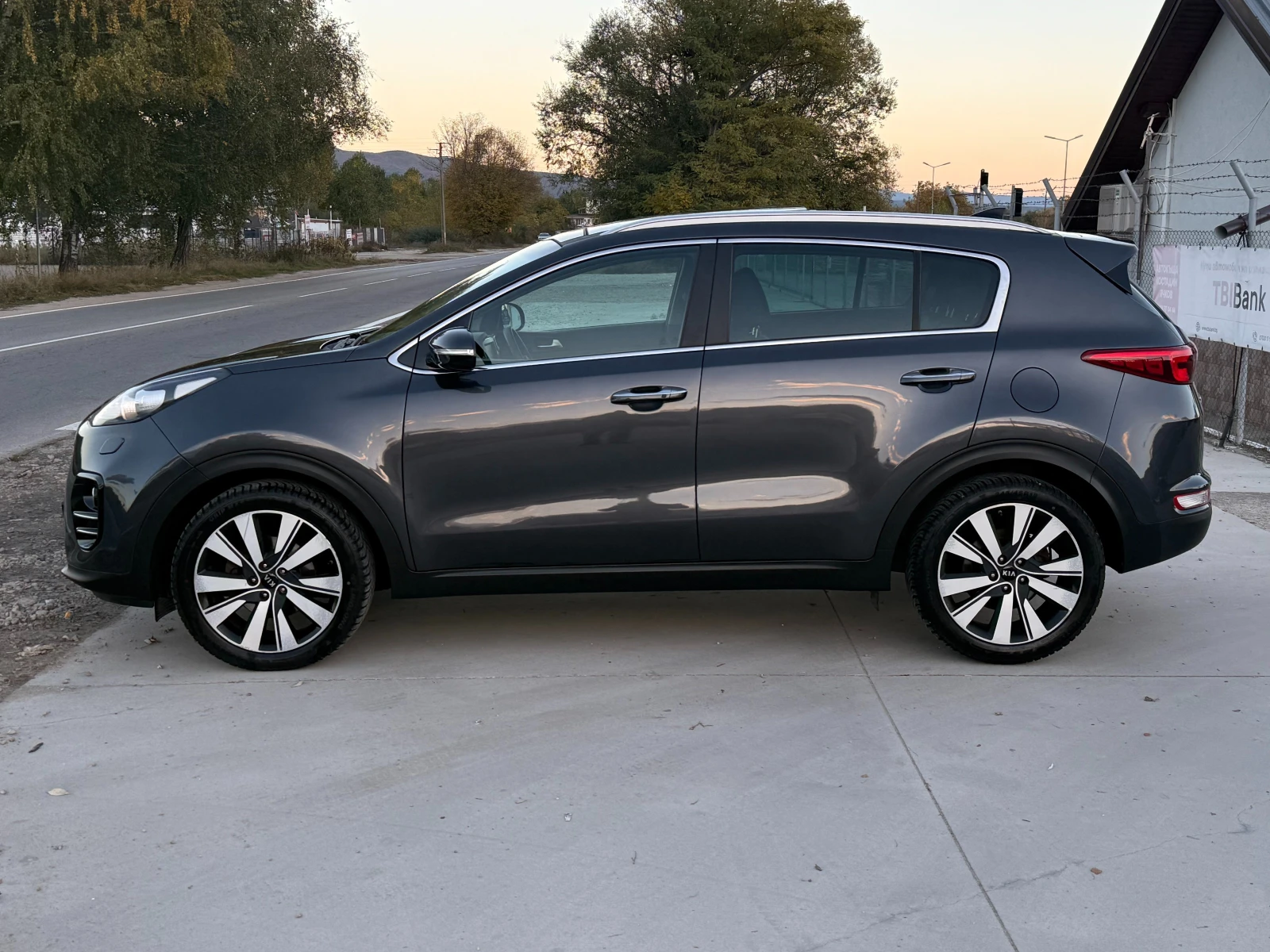 Kia Sportage 1.7 CRDI Навигация/Панорама/Keyless/Лизинг - изображение 7