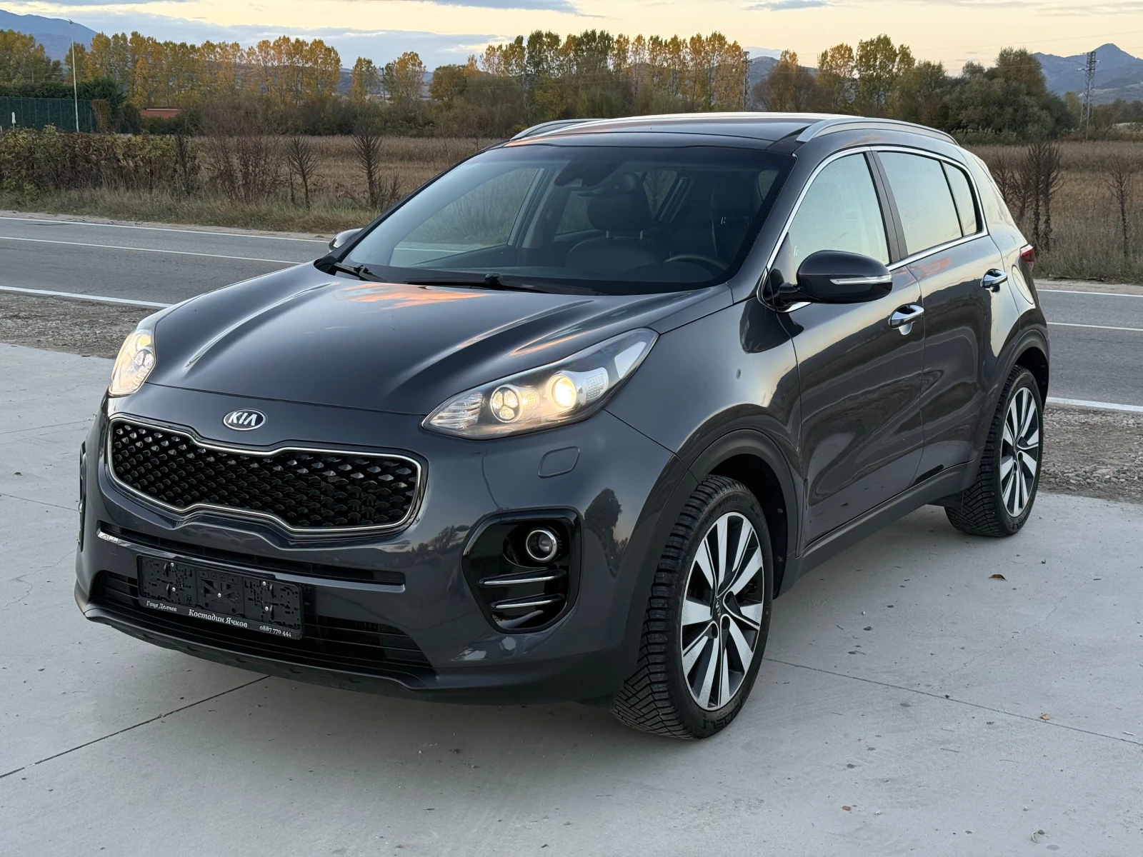 Kia Sportage 1.7 CRDI Навигация/Панорама/Keyless/Лизинг - изображение 8