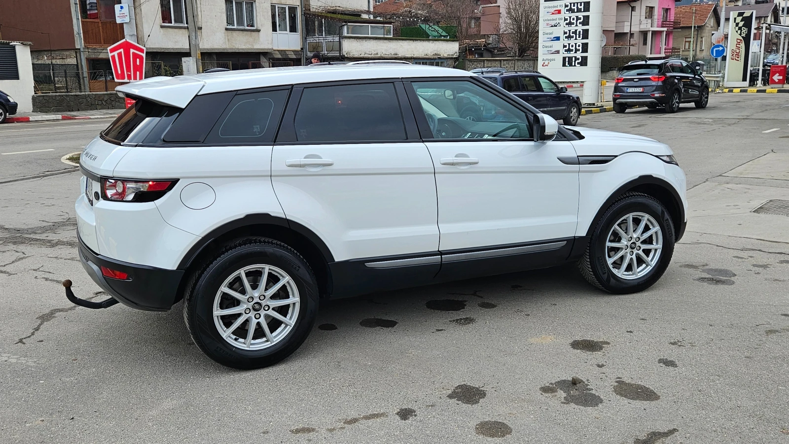 Land Rover Range Rover Evoque 2.2 AVTOMAT/KOJA/4X4/UNIKAT - изображение 7