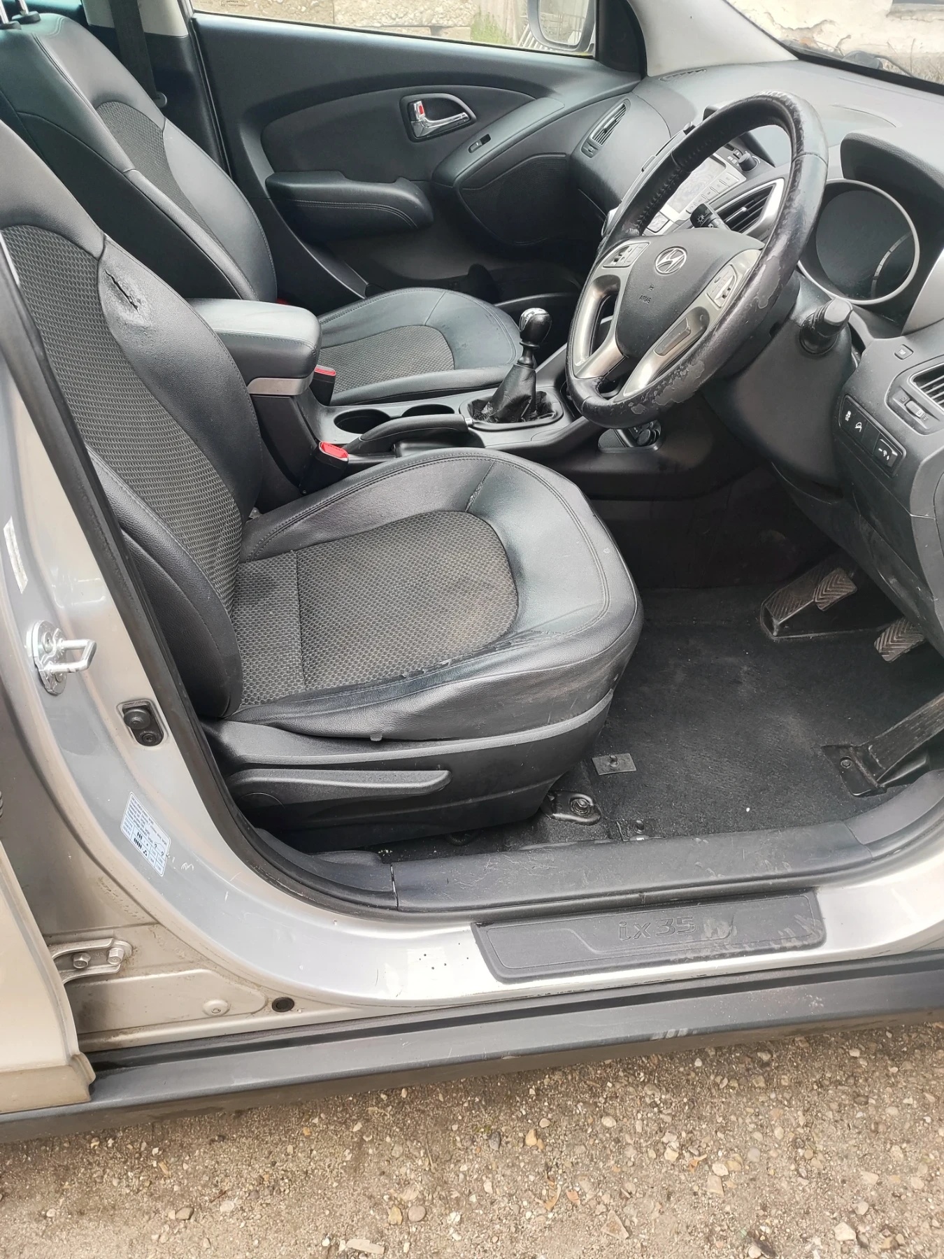 Hyundai IX35 1.7, снимка 7 - Автомобили и джипове - 53942046