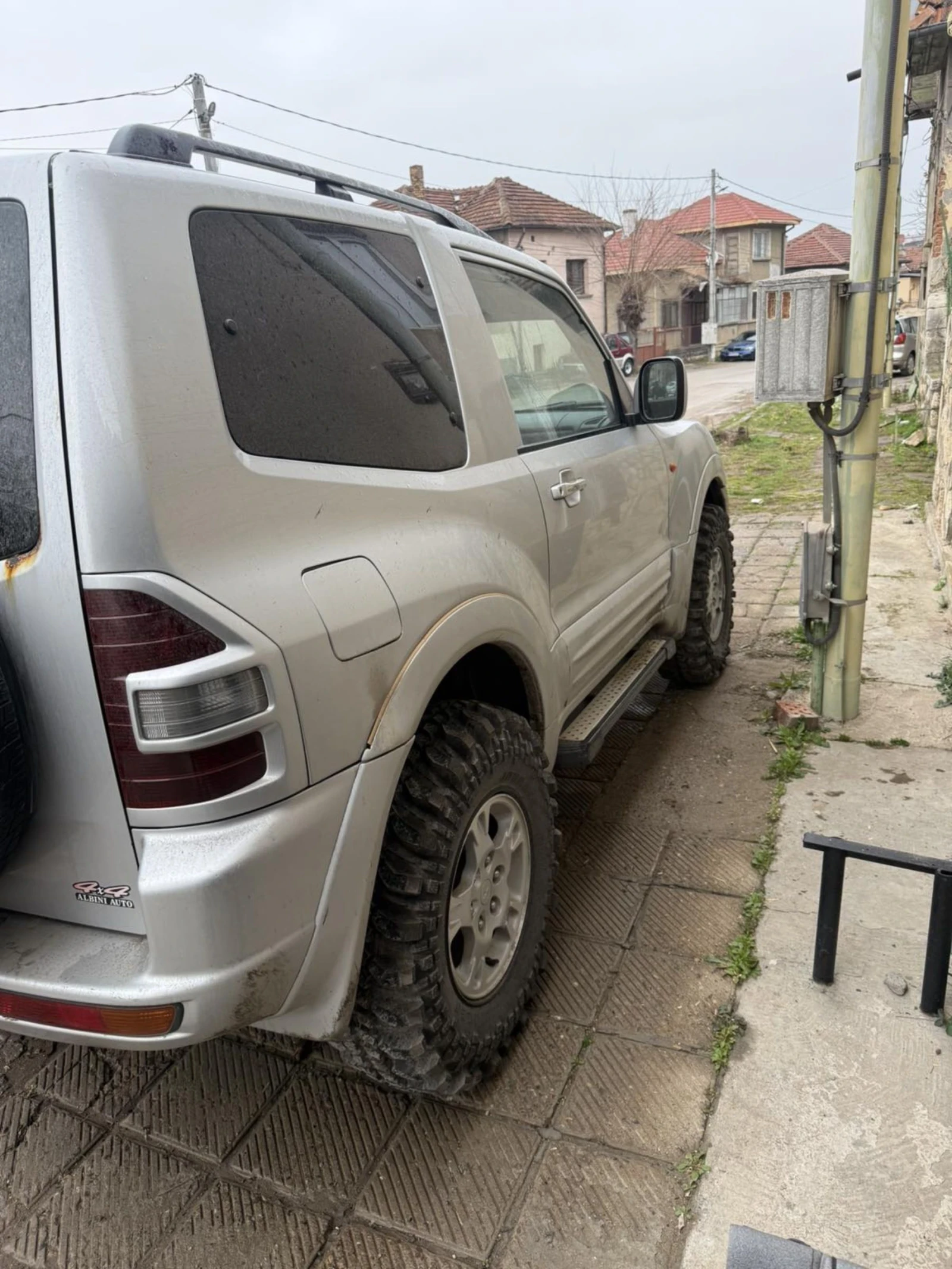 Mitsubishi Pajero 3.2, снимка 3 - Автомобили и джипове - 53953215