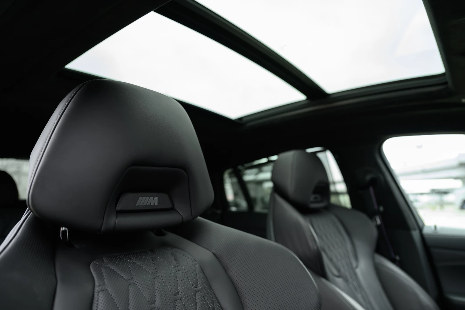 BMW X6 xDrive40d M Sport ФАБРИЧНА ГАРАНЦИЯ до 07.2027 г! , снимка 14 - Автомобили и джипове - 53986782