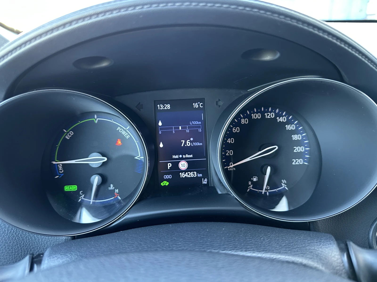 Toyota C-HR 2.0 hybrid/Facelift, снимка 12 - Автомобили и джипове - 54338326