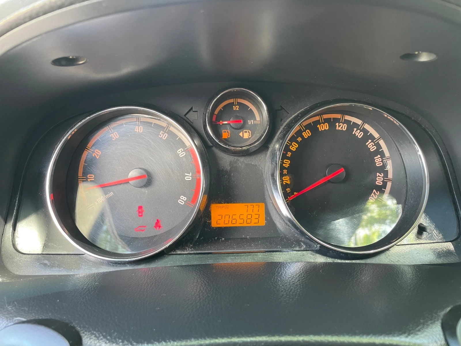 Opel Antara 2.4LPG 4X4, снимка 13 - Автомобили и джипове - 54712518
