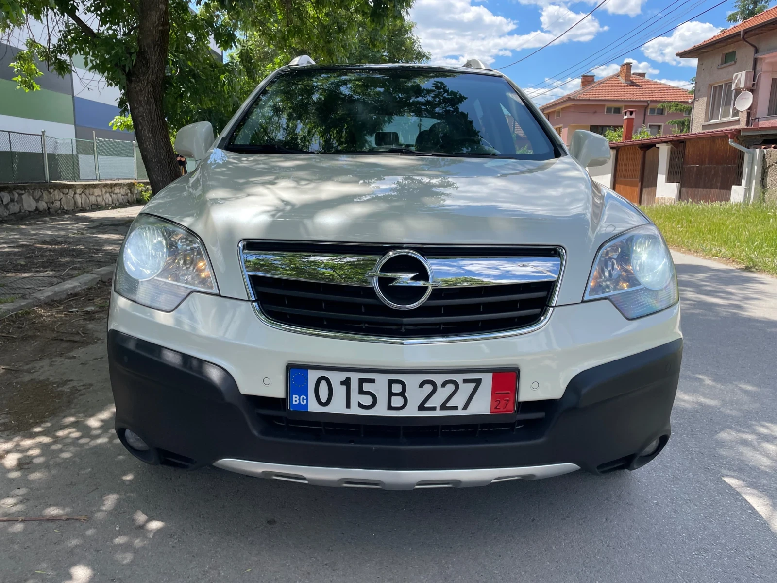 Opel Antara 2.4LPG 4X4, снимка 3 - Автомобили и джипове - 54712518