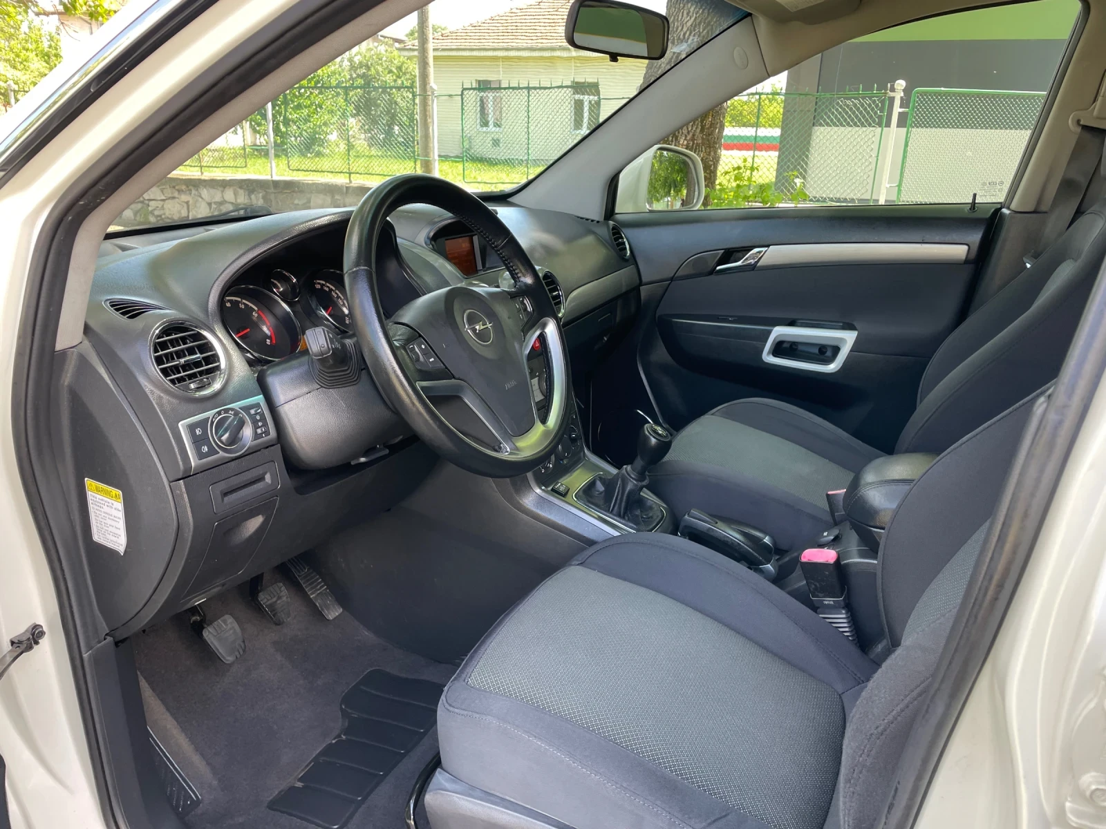 Opel Antara 2.4LPG 4X4, снимка 7 - Автомобили и джипове - 54712518