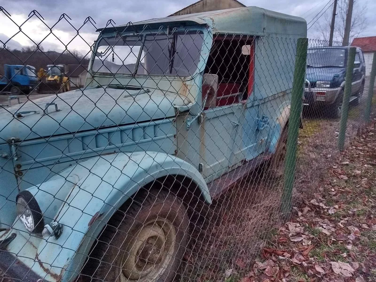Gaz 69, снимка 2 - Автомобили и джипове - 56484320