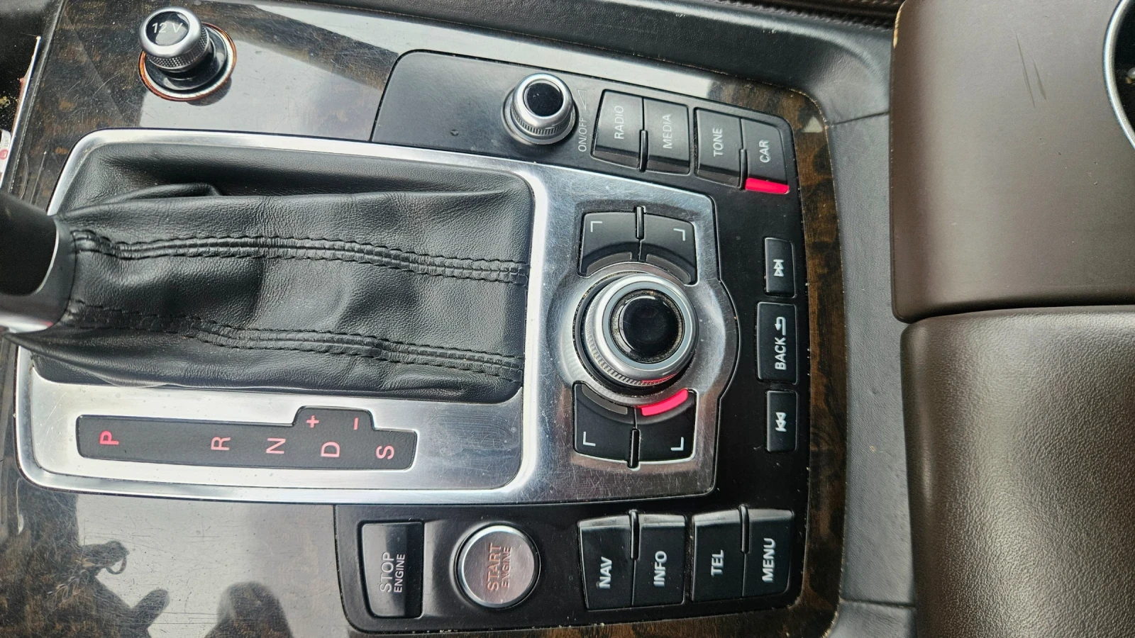Audi Q7, снимка 11 - Автомобили и джипове - 56679597
