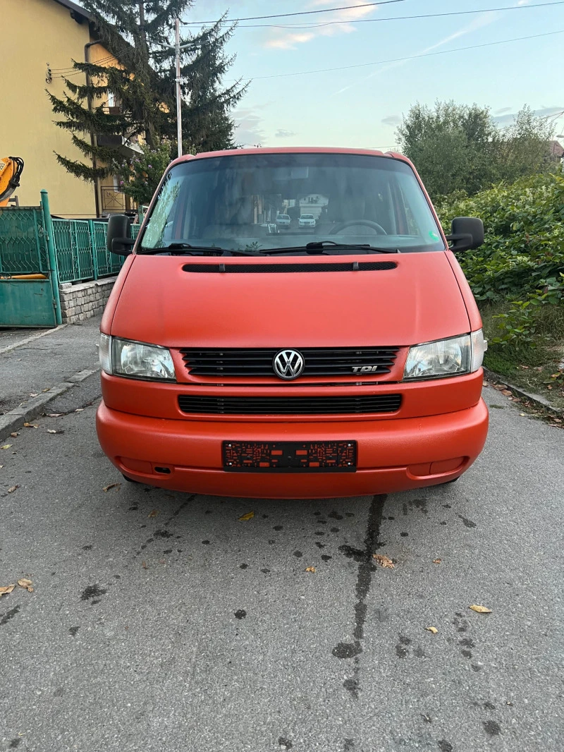 VW Multivan 2.5TDI-102КС-MULTIVAN-НОВ ВНОС -ШВЕЙЦАРИЯ, снимка 2 - Бусове и автобуси - 42644100