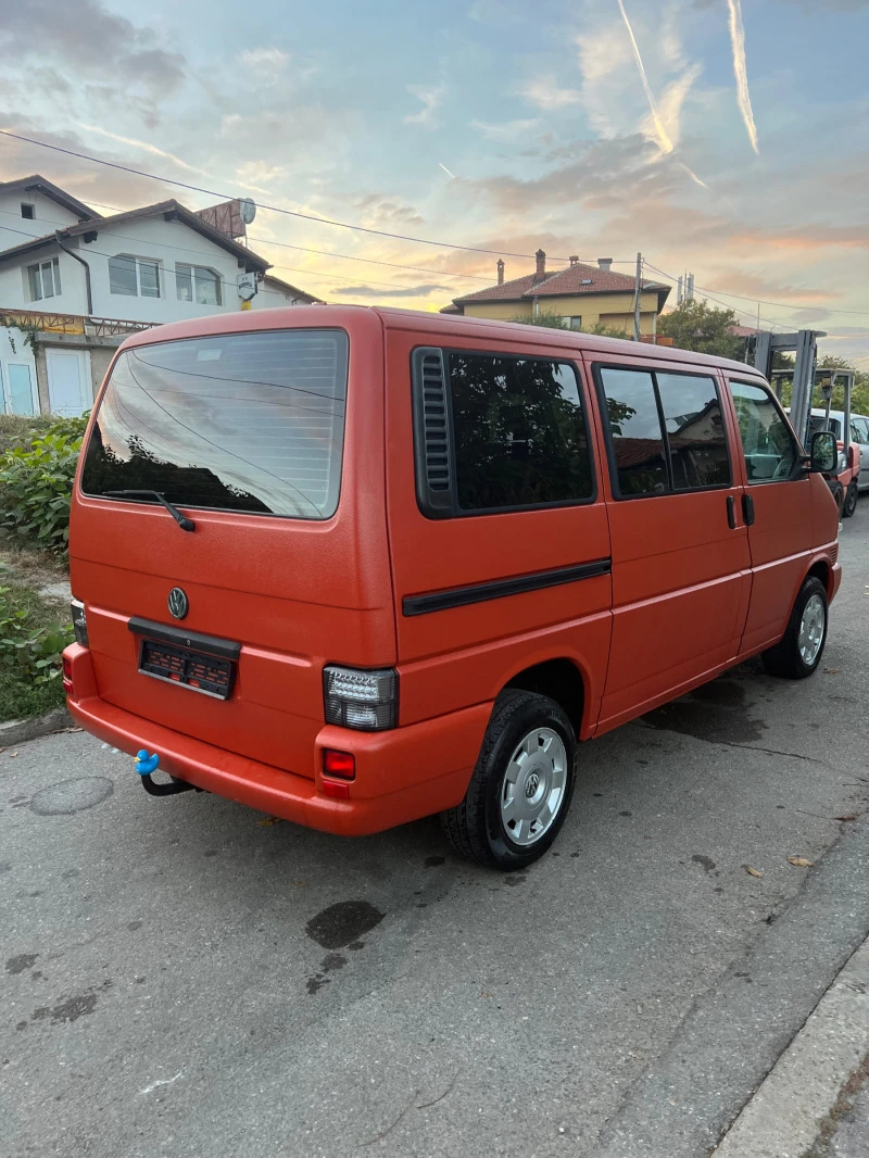 VW Multivan 2.5TDI-102КС-MULTIVAN-НОВ ВНОС -ШВЕЙЦАРИЯ, снимка 6 - Бусове и автобуси - 42644100