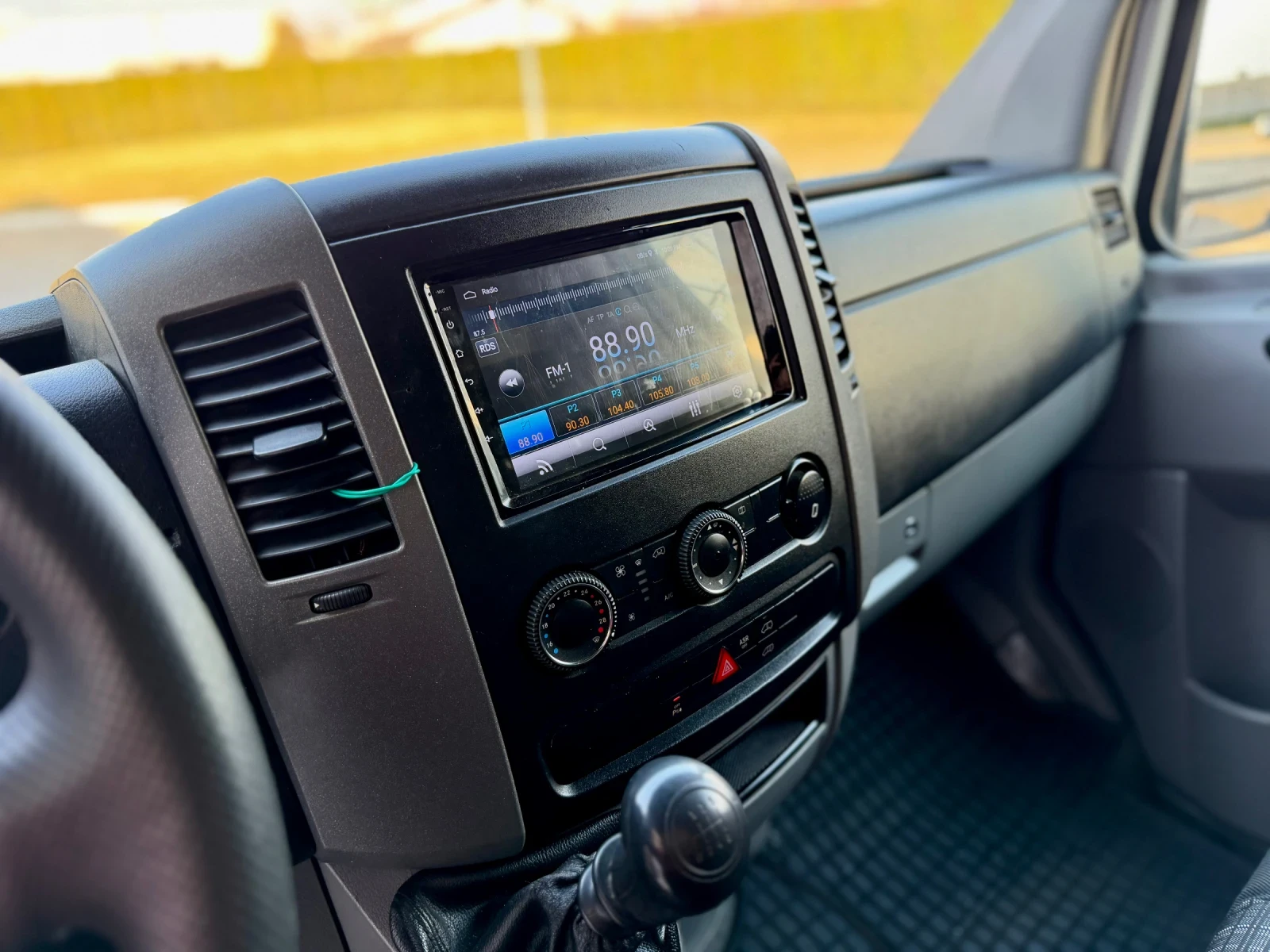 Mercedes-Benz Sprinter 313 2.2 МАКСИ!!РЕГИСТРИРАН!!!КАМЕРА!!!ТОП СЪСТОЯНИЕ!!!, снимка 11 - Бусове и автобуси - 53864579