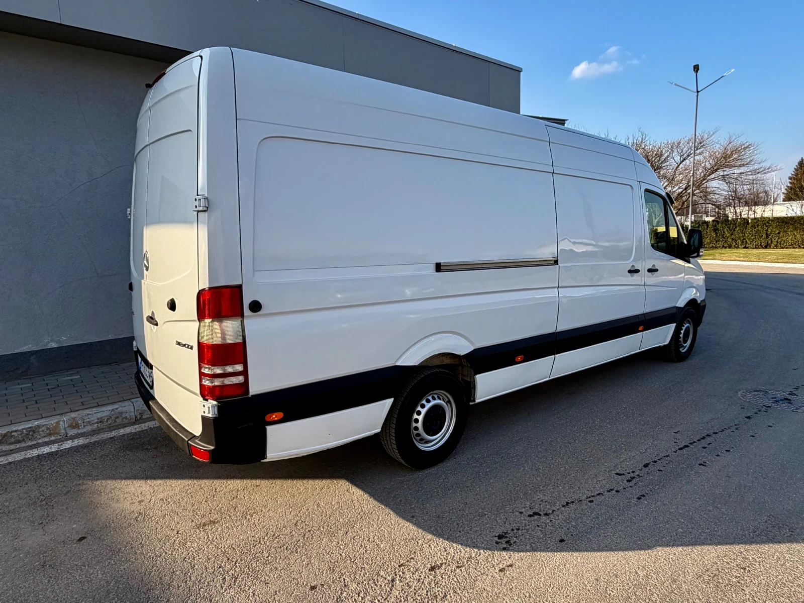 Mercedes-Benz Sprinter 313 2.2 МАКСИ!!РЕГИСТРИРАН!!!КАМЕРА!!!ТОП СЪСТОЯНИЕ!!!, снимка 4 - Бусове и автобуси - 53864579