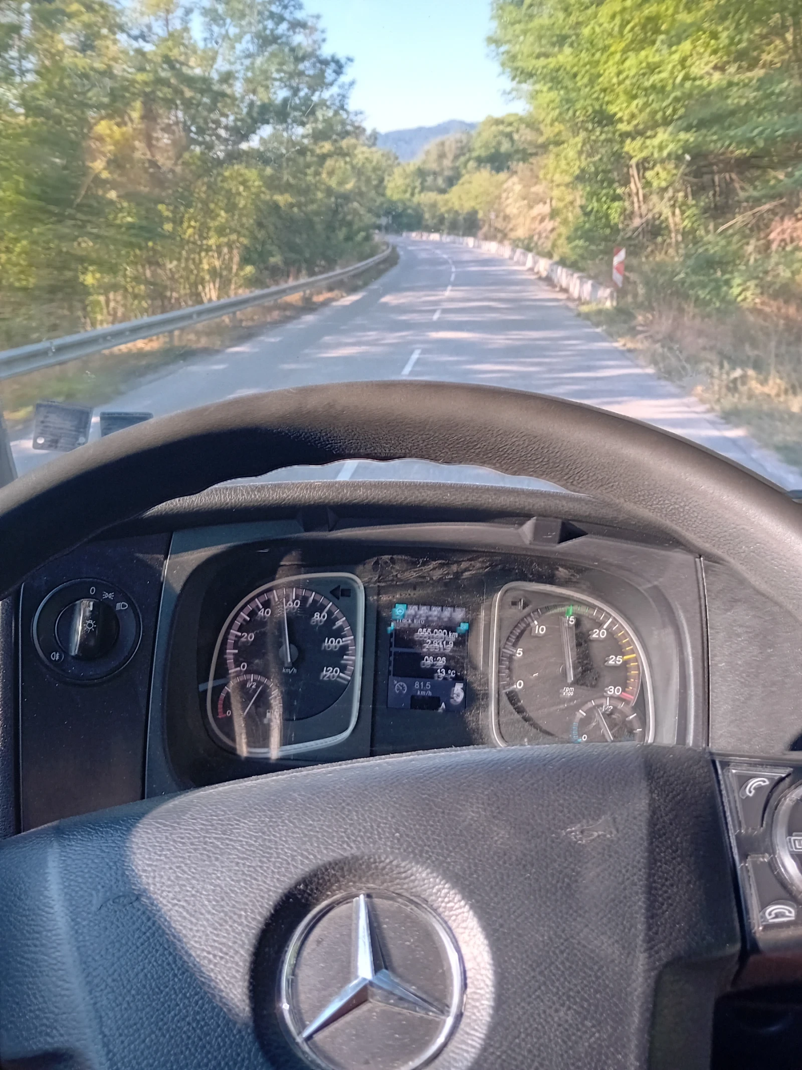 Mercedes-Benz Atego Евро 6 - изображение 4