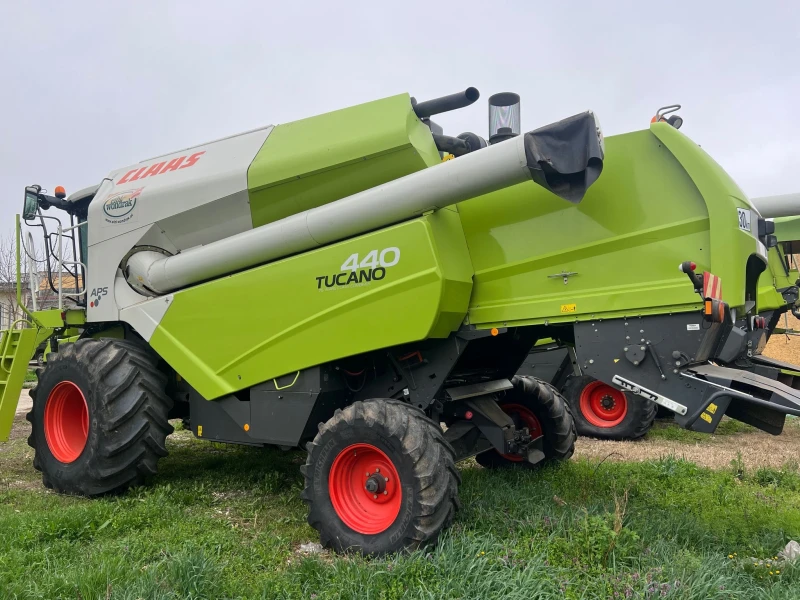 Комбайн Claas  TUCANO 440, снимка 2 - Селскостопанска техника - 52453167