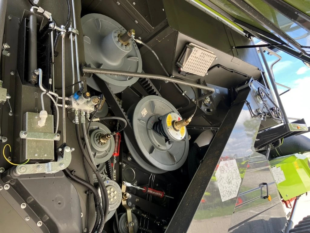 Комбайн Claas LEXION 6800TT V770 - изображение 9