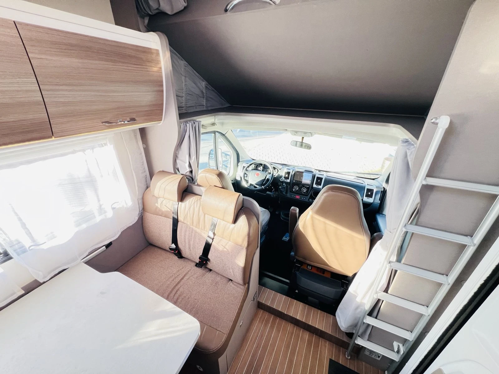 ������ Etrusko Hymer A 7300. ��������  | Mobile.bg � ����������� 13